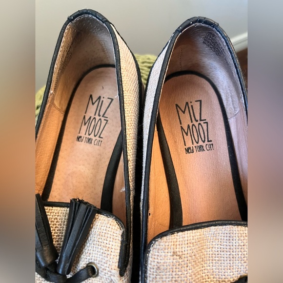 Miz Mooz New York Leather Slip-on Loafers - 6.5/37 - Picture 2 of 13
